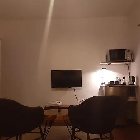 Con Balcon Y Banos Privados. Tacoronte